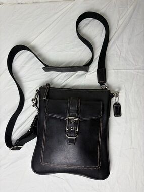 Vintage Coach Black Leather Buckle Flap Crossbody Bag Y2K EUC